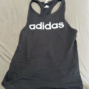 Adidas shirt size small (tag does not say size)